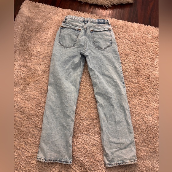 Abercrombie and Fitch “The 90’s Baggy Low Rise” Size 28 - Picture 3 of 3